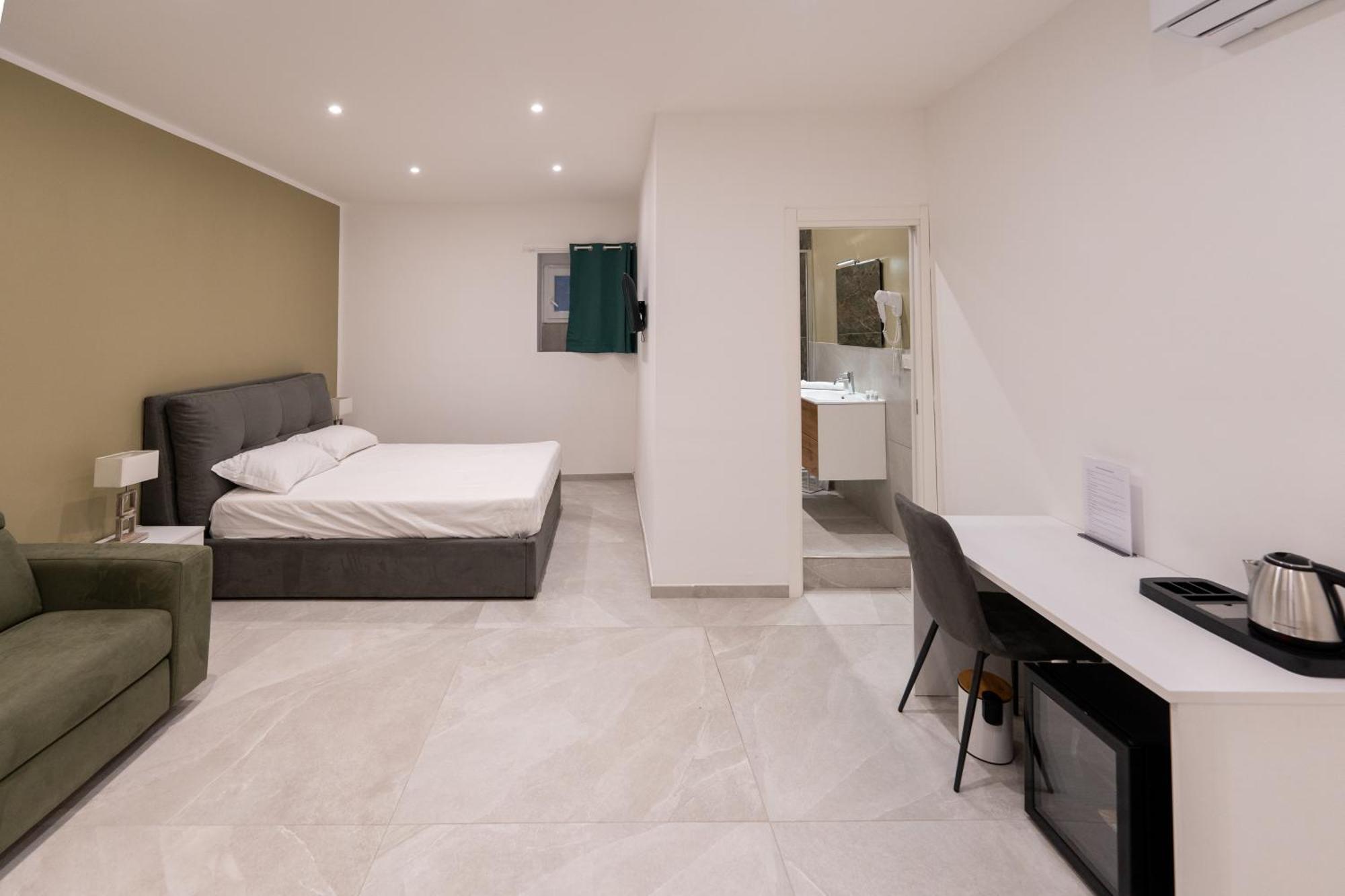 Suites Gaudioso Napoli Center Exterior foto