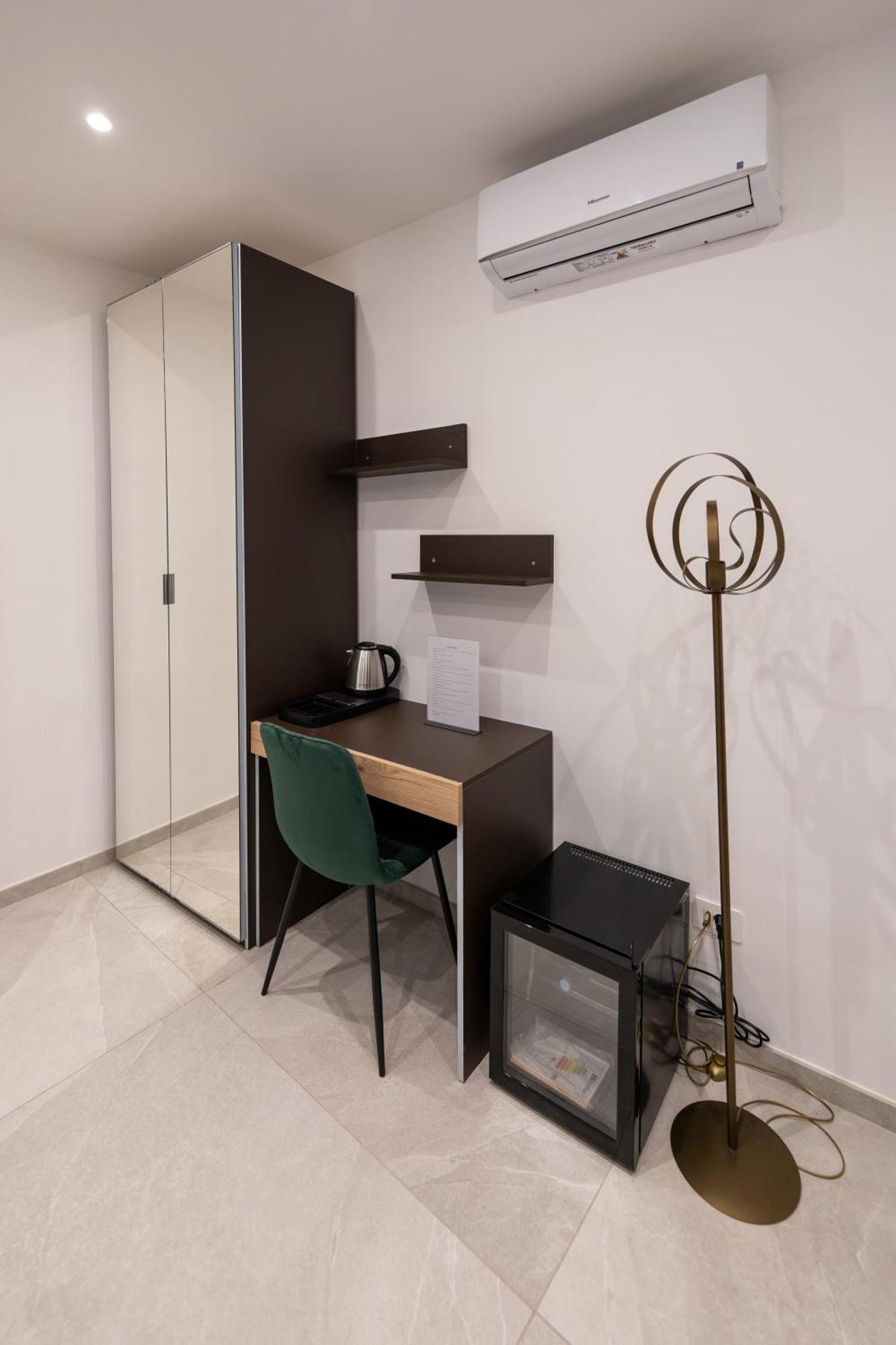 Suites Gaudioso Napoli Center Exterior foto