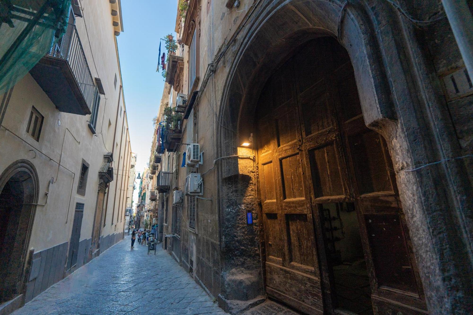 Suites Gaudioso Napoli Center Exterior foto